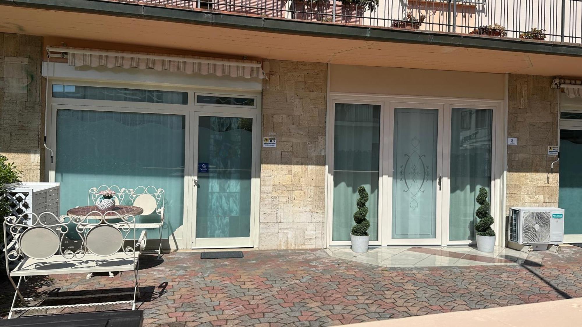 Amarin Pisa Apartment Buitenkant foto
