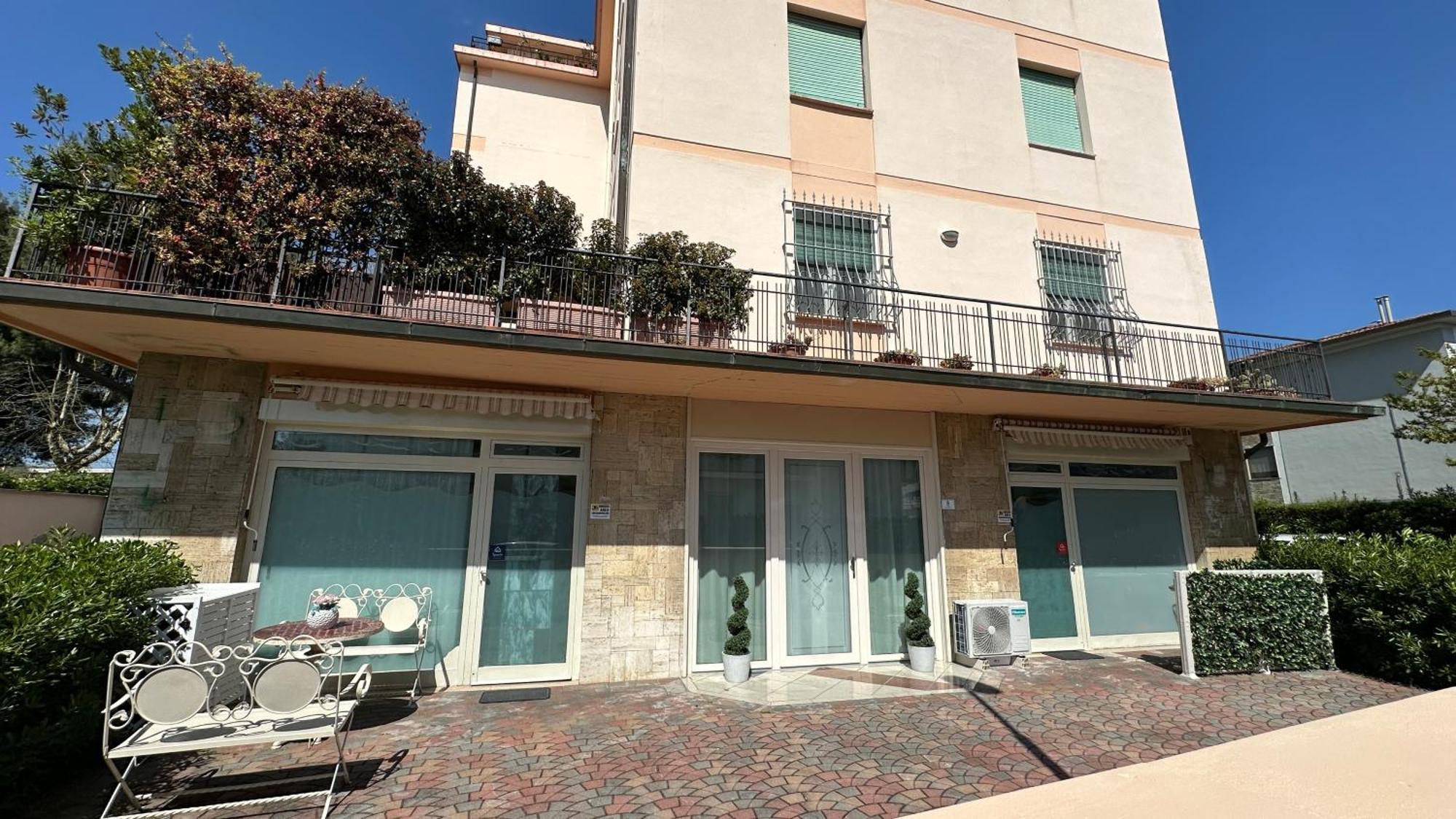 Amarin Pisa Apartment Buitenkant foto